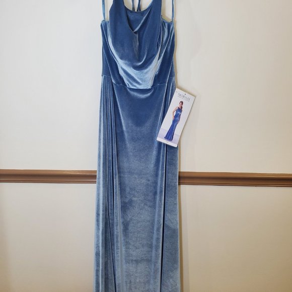 Velvet Halter - Picture 2 of 3